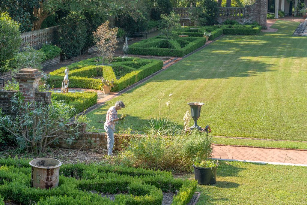 Garden Volunteer Program